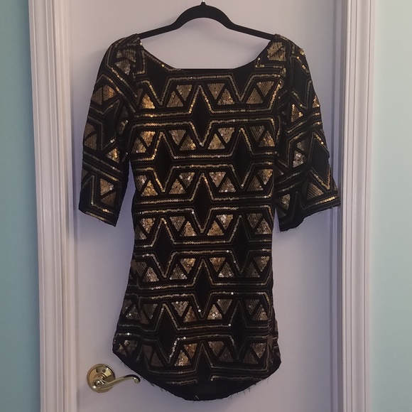 Dress - Picture 2 of 2